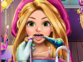 Žaidimas Blonde Princess Real Dentist 