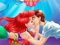 Žaidimas Ariel And Prince Underwater Kissing