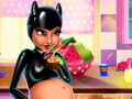 Žaidimas Catwoman Pregnant