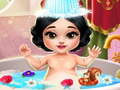 Žaidimas Snow White Baby Bath