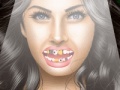 Žaidimas Megan Fox at dentist